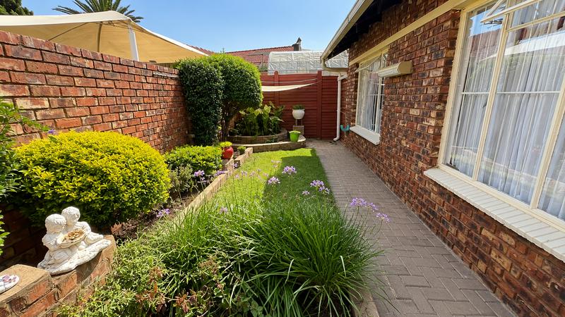 2 Bedroom Property for Sale in Navalsig Free State